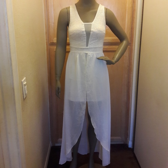 Dress - Picture 2 of 8